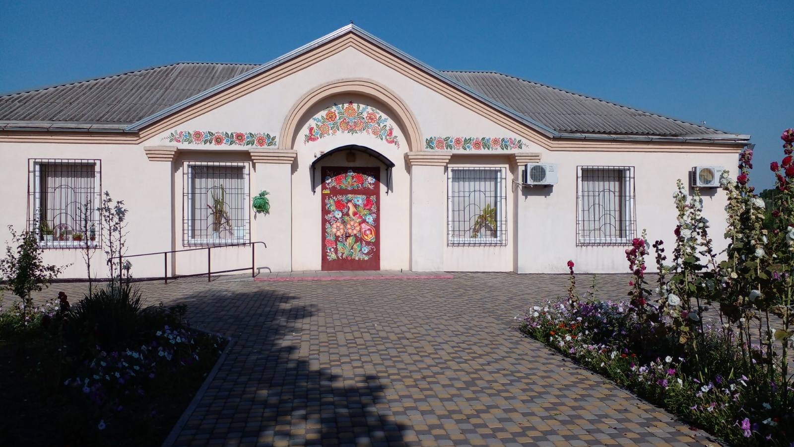 Комунальний заклад культури "Петриківський музей етнографії, побуту та народно-прикладного мистецтва" в смт.Петриківка